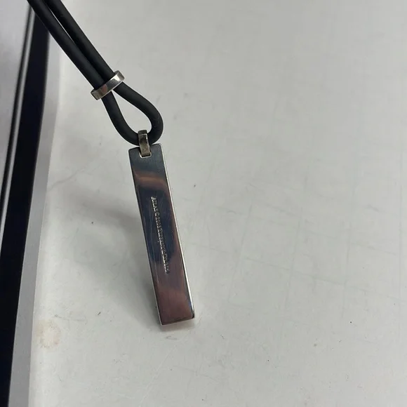 Authentic Tiffany & Co sterling Silver Bar & cord Necklace with COA - Picture 6 of 9